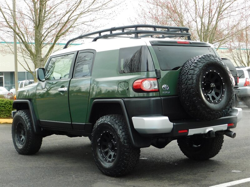 2014 Toyota FJ Cruiser 4WD / CRAWL CONTROL / DIFF LOCKS / LIFTED   - Photo 7 - Portland, OR 97217