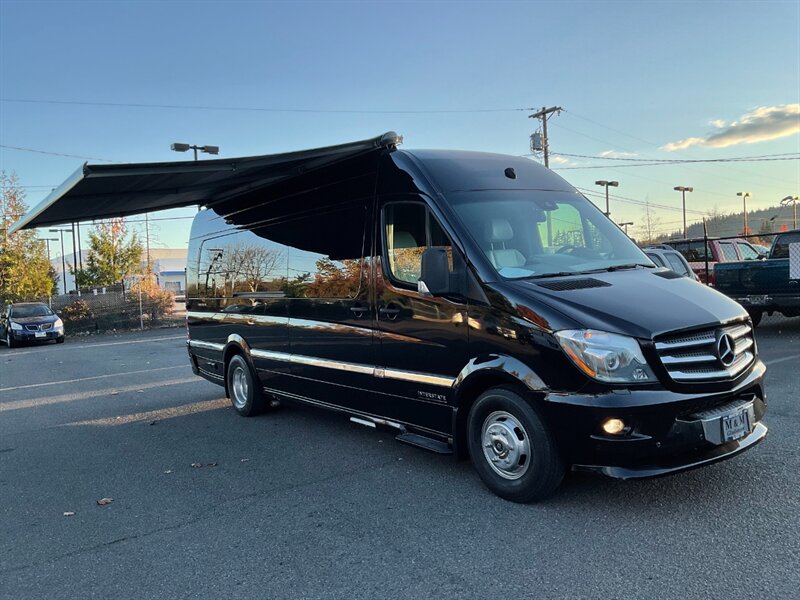 2016 Mercedes-Benz Sprinter 500 Airstream Interstate Extended Grand Touring  Mercedes Interstate Airstream /3.0L V6  DIESEL / DUALLY / 25,000 MILES - Photo 11 - Gladstone, OR 97027