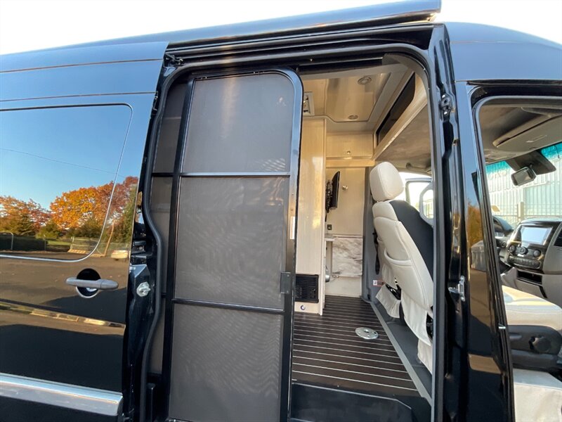 2016 Mercedes-Benz Sprinter 500 Airstream Interstate Extended Grand Touring  Mercedes Interstate Airstream /3.0L V6  DIESEL / DUALLY / 25,000 MILES - Photo 12 - Gladstone, OR 97027