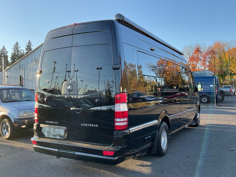 2016 Mercedes-Benz Sprinter 500 Airstream Interstate Extended Grand Touring  Mercedes Interstate Airstream /3.0L V6  DIESEL / DUALLY / 25,000 MILES - Photo 7 - Gladstone, OR 97027