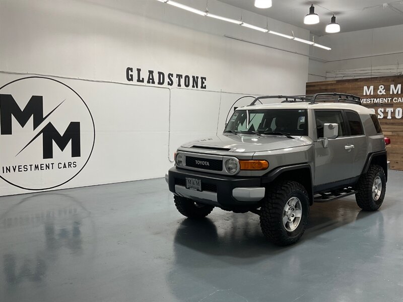 2010 Toyota FJ Cruiser 4X4 / Navigation / LIFTED w. NEW TIRES  / ZERO RUST/ Backup Camera - Photo 54 - Gladstone, OR 97027