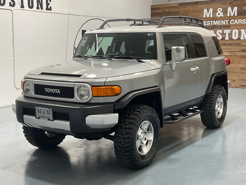 2010 Toyota FJ Cruiser 4X4 / Navigation / LIFTED w. NEW TIRES  / ZERO RUST/ Backup Camera - Photo 53 - Gladstone, OR 97027