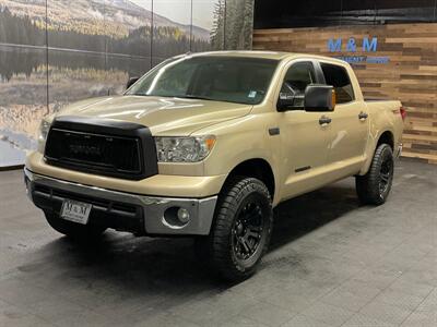 2010 Toyota Tundra TRD OFF ROAD CREW MAX 4X4 / 5.7L V8 / 74,000 MILES  Backup Camera / RUST FREE / SHARP & CLEAN !! Truck