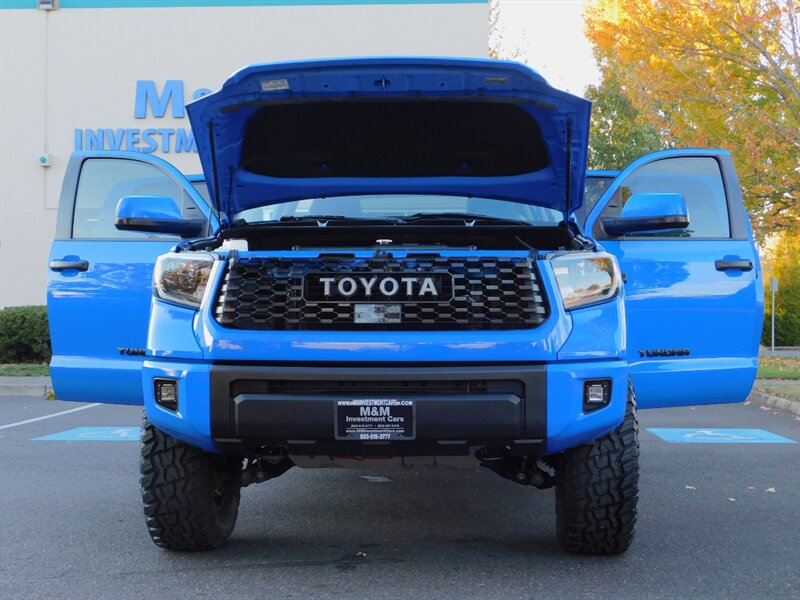 2019 Toyota Tundra TRD PRO 4X4 / V8 / CREWMAX / SUN ROOF / LEATHER  NAVi / FULL WARRANTY / LIFTED !!! - Photo 29 - Portland, OR 97217