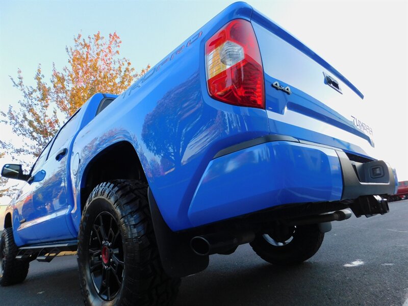 2019 Toyota Tundra TRD PRO 4X4 / V8 / CREWMAX / SUN ROOF / LEATHER  NAVi / FULL WARRANTY / LIFTED !!! - Photo 12 - Portland, OR 97217