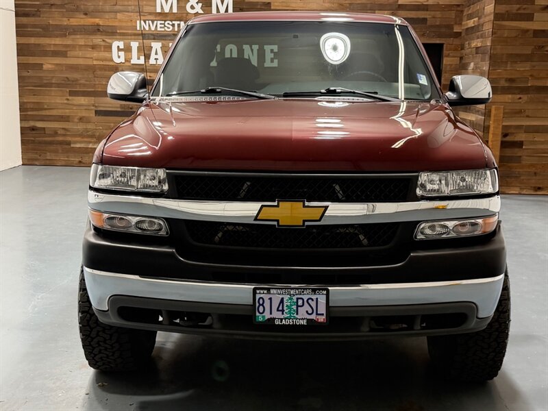 2002 Chevrolet Silverado 2500 LT 2500HD 4X4 8.1L V8 / LOCAL TRUCK w. ZERO RUST / LONG BED / 146K MILES - Photo 5 - Gladstone, OR 97027
