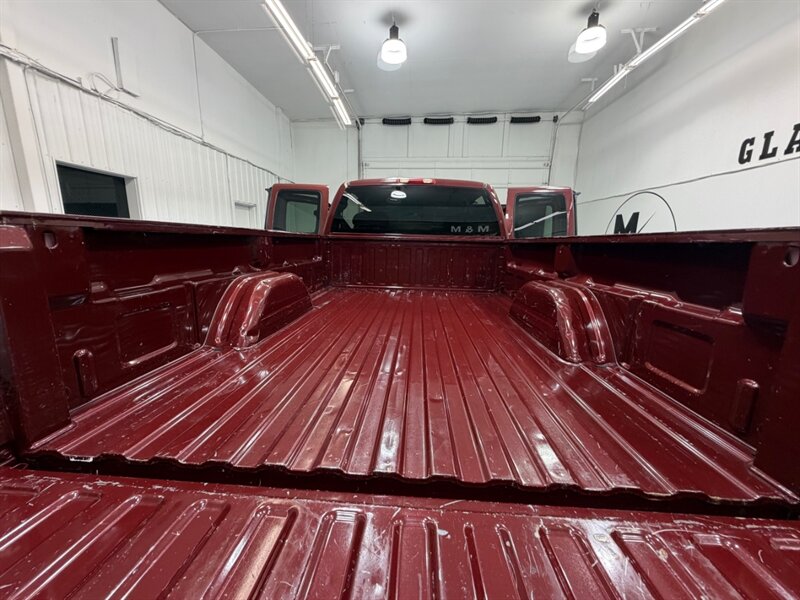 2002 Chevrolet Silverado 2500 LT 2500HD 4X4 8.1L V8 / LOCAL TRUCK w. ZERO RUST / LONG BED / 146K MILES - Photo 11 - Gladstone, OR 97027