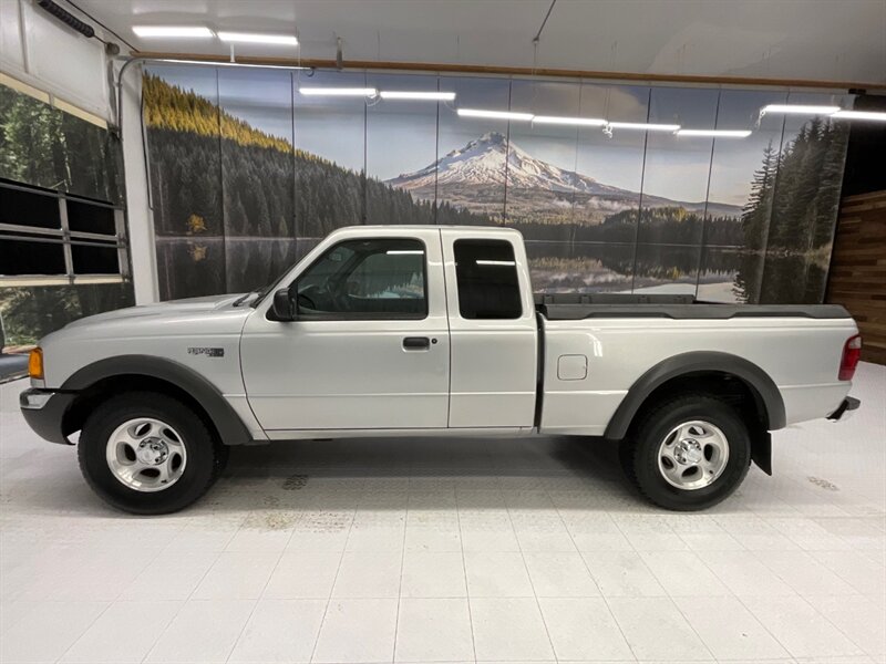 2002 Ford Ranger XLT 4-Dr 4X4 / 4.0L 6Cyl / 1-OWNER / 5-SPEED MANUA  /1-OWNER LOCAL OREGON TRUCK / RUST FREE / SHARP & SUPER CLEAN !! - Photo 3 - Gladstone, OR 97027