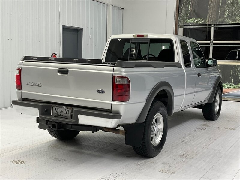 2002 Ford Ranger XLT 4-Dr 4X4 / 4.0L 6Cyl / 1-OWNER / 5-SPEED MANUA  /1-OWNER LOCAL OREGON TRUCK / RUST FREE / SHARP & SUPER CLEAN !! - Photo 6 - Gladstone, OR 97027