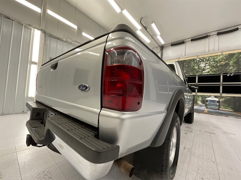 2002 Ford Ranger XLT 4-Dr 4X4 / 4.0L 6Cyl / 1-OWNER / 5-SPEED MANUA  /1-OWNER LOCAL OREGON TRUCK / RUST FREE / SHARP & SUPER CLEAN !! - Photo 10 - Gladstone, OR 97027