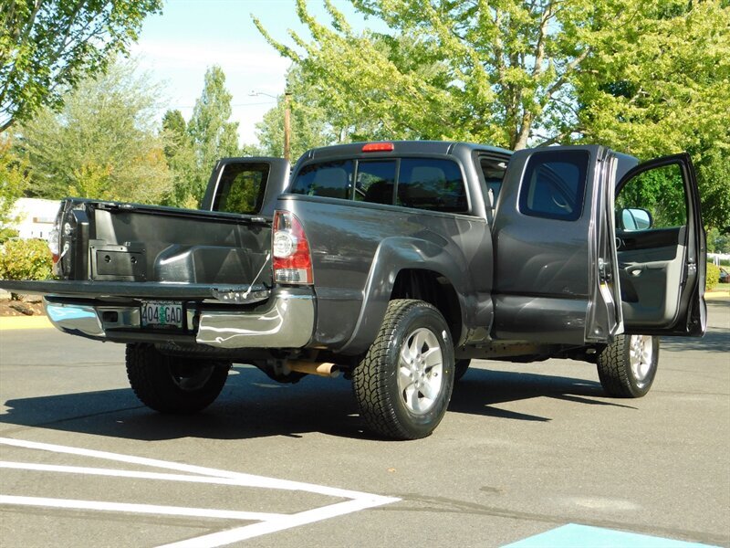 2013 Toyota Tacoma SR5 4DR Access Cab 4WD 5Spd Manaul 2.7L