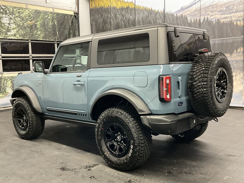 2021 Ford Bronco First Edition Advanced 2Dr 4X4 / ONLY 200 MILES  Hard Top / 2.7L V6 EcoBoost Twin Turbo / NEW CONDITION - Photo 7 - Gladstone, OR 97027