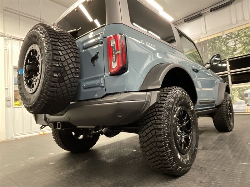 2021 Ford Bronco First Edition Advanced 2Dr 4X4 / ONLY 200 MILES  Hard Top / 2.7L V6 EcoBoost Twin Turbo / NEW CONDITION - Photo 11 - Gladstone, OR 97027