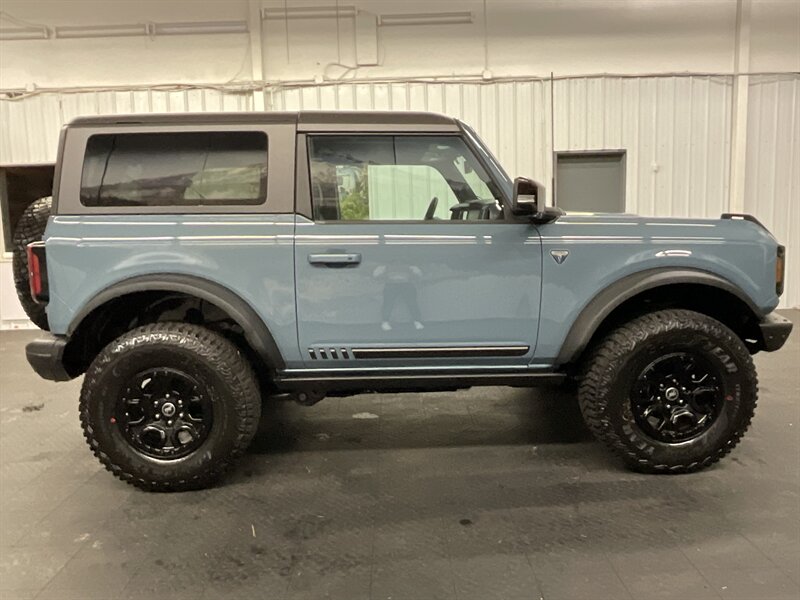 2021 Ford Bronco First Edition Advanced 2Dr 4X4 / ONLY 200 MILES  Hard Top / 2.7L V6 EcoBoost Twin Turbo / NEW CONDITION - Photo 33 - Gladstone, OR 97027