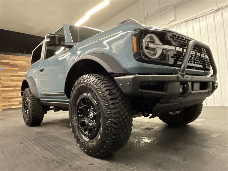 2021 Ford Bronco First Edition Advanced 2Dr 4X4 / ONLY 200 MILES  Hard Top / 2.7L V6 EcoBoost Twin Turbo / NEW CONDITION - Photo 10 - Gladstone, OR 97027