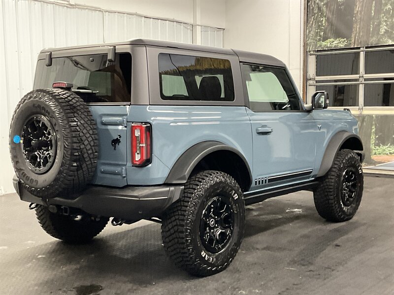 2021 Ford Bronco First Edition Advanced 2Dr 4X4 / ONLY 200 MILES  Hard Top / 2.7L V6 EcoBoost Twin Turbo / NEW CONDITION - Photo 8 - Gladstone, OR 97027