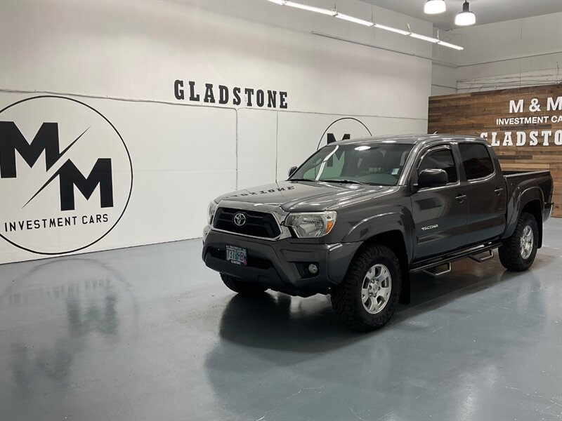 2015 Toyota Tacoma V6 SR5 Double Cab 4X4 / 1-OWNER / 81k MILES / Backup Camera / ZERO RUST - Photo 25 - Gladstone, OR 97027