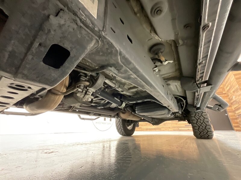 2015 Toyota Tacoma V6 SR5 Double Cab 4X4 / 1-OWNER / 81k MILES / Backup Camera / ZERO RUST - Photo 24 - Gladstone, OR 97027