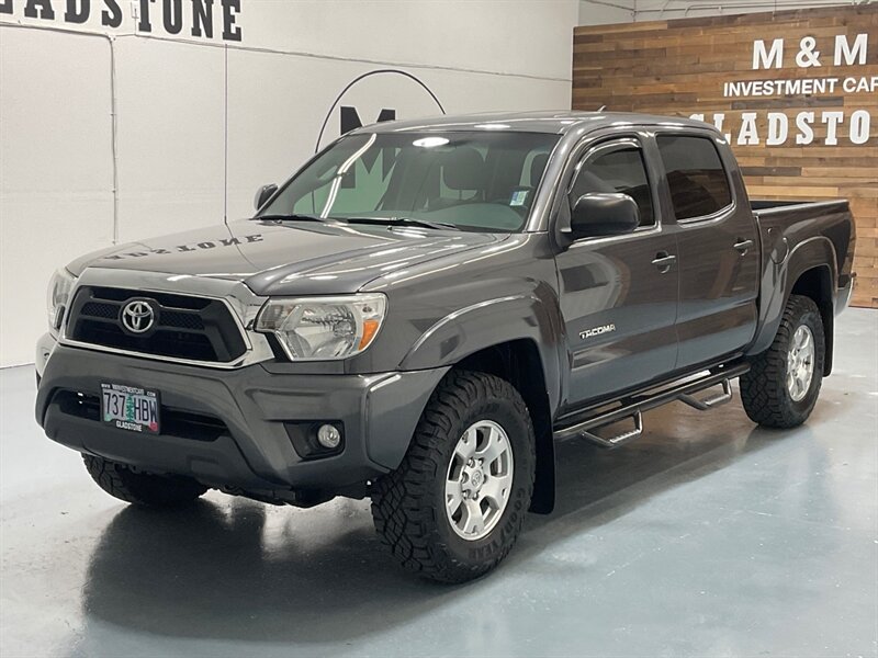2015 Toyota Tacoma V6 SR5 Double Cab 4X4 / 1-OWNER / 81k MILES / Backup Camera / ZERO RUST - Photo 1 - Gladstone, OR 97027