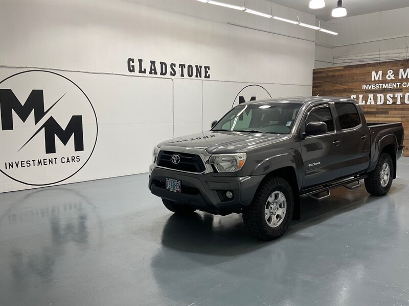 2015 Toyota Tacoma V6 SR5 Double Cab 4X4 / 1-OWNER / 81k MILES / Backup Camera / ZERO RUST - Photo 57 - Gladstone, OR 97027