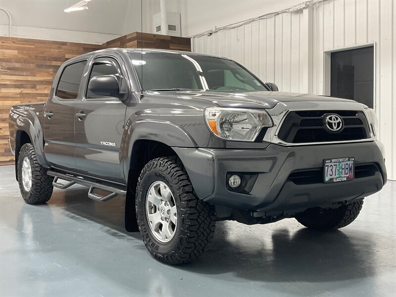 2015 Toyota Tacoma V6 SR5 Double Cab 4X4 / 1-OWNER / 81k MILES / Backup Camera / ZERO RUST - Photo 56 - Gladstone, OR 97027