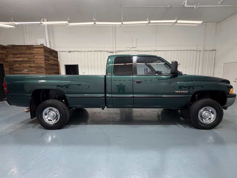 1999 Dodge Ram 2500 Laramie SLT 4X4 5.9L CUMMINS DIESEL / 134K MILES /LOCAL TRUCK W. ZERO RUST - Photo 4 - Gladstone, OR 97027