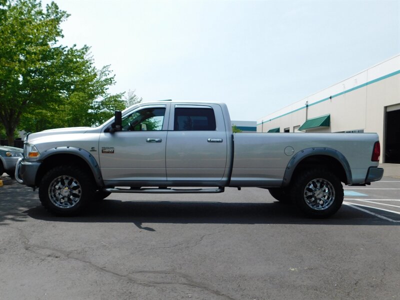 2010 Dodge Ram 2500 SLT Crew Cab 4X4 / 6-SPEED / 6.7L CUMMINS DIESEL