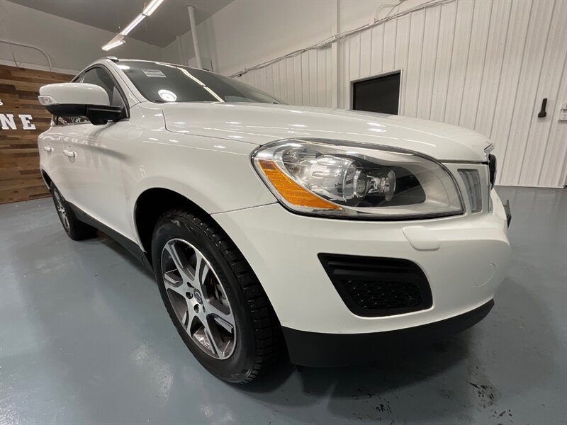 2011 Volvo XC60 T6 Sport Utility AWD / BLIS / Pano/ 65K MILES  / Leather Heated Seats - Photo 57 - Gladstone, OR 97027