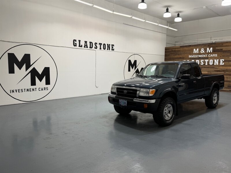 1998 Toyota Tacoma SR5 V6 TRD OFF RD 4X4 /5-SPEED MANUAL / ZERO RUST / REAR DIFFERENTIAL LOCKS / TIMING BELT SERVICE DONE - Photo 25 - Gladstone, OR 97027