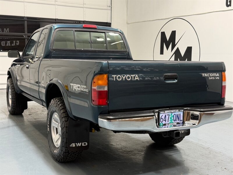 1998 Toyota Tacoma SR5 V6 TRD OFF RD 4X4 /5-SPEED MANUAL / ZERO RUST / REAR DIFFERENTIAL LOCKS / TIMING BELT SERVICE DONE - Photo 7 - Gladstone, OR 97027