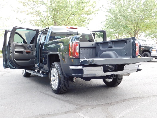 2018 GMC Sierra 1500 Crew Cab 4X4 / Z71 Pkg / FULLY EQUIPPED / 6K Miles   - Photo 26 - Portland, OR 97217