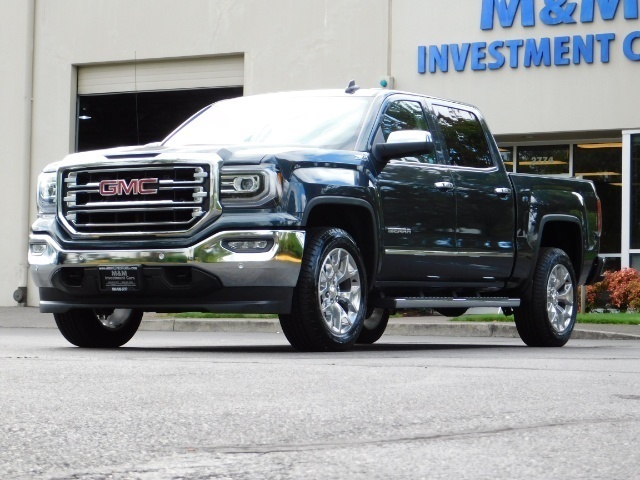 2018 GMC Sierra 1500 Crew Cab 4X4 / Z71 Pkg / FULLY EQUIPPED / 6K Miles   - Photo 43 - Portland, OR 97217