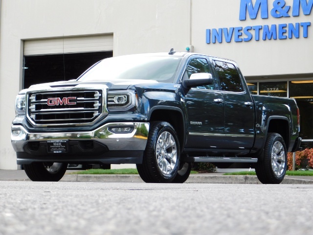 2018 GMC Sierra 1500 Crew Cab 4X4 / Z71 Pkg / FULLY EQUIPPED / 6K Miles   - Photo 42 - Portland, OR 97217