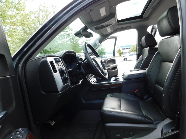 2018 GMC Sierra 1500 Crew Cab 4X4 / Z71 Pkg / FULLY EQUIPPED / 6K Miles   - Photo 14 - Portland, OR 97217