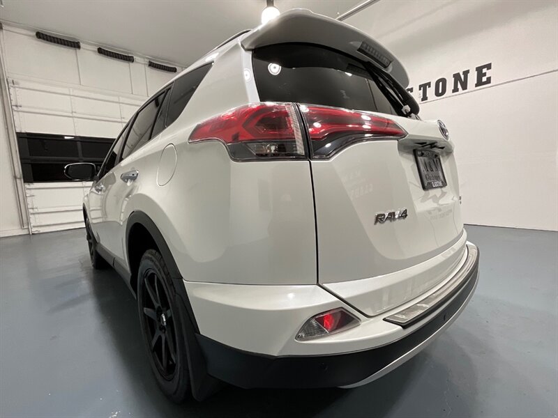 2016 Toyota RAV4 Limited Sport Utility AWD / Leather / Sunroof  / Heated Seats / Backup Camera / Blind Spot alert / ZERO RUST - Photo 55 - Gladstone, OR 97027