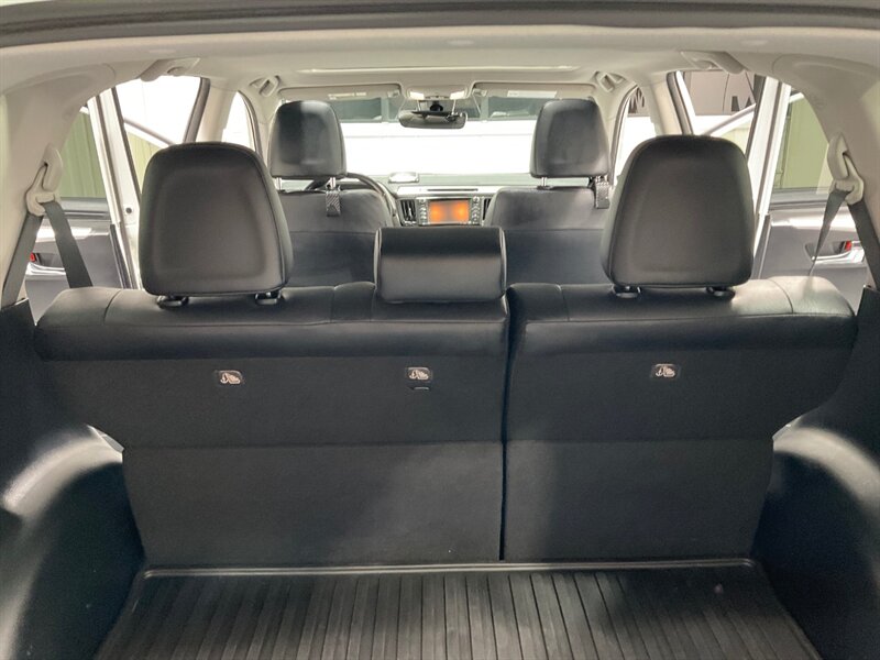 2016 Toyota RAV4 Limited Sport Utility AWD / Leather / Sunroof  / Heated Seats / Backup Camera / Blind Spot alert / ZERO RUST - Photo 36 - Gladstone, OR 97027