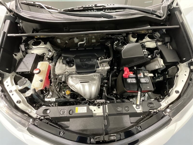 2016 Toyota RAV4 Limited Sport Utility AWD / Leather / Sunroof  / Heated Seats / Backup Camera / Blind Spot alert / ZERO RUST - Photo 47 - Gladstone, OR 97027