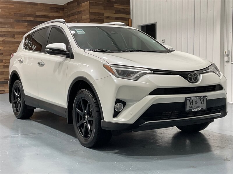 2016 Toyota RAV4 Limited Sport Utility AWD / Leather / Sunroof  / Heated Seats / Backup Camera / Blind Spot alert / ZERO RUST - Photo 56 - Gladstone, OR 97027