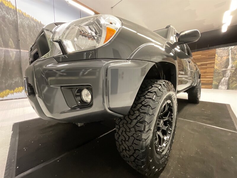 2015 Toyota Tacoma 4x4 V6 TRD OFF ROAD / LIFTED / ONLY 53,000 MILES  /LOCAL OREGON TRUCK / RUST FREE / REAR DIFF LOCKS / LIFTED w. 33 " BF GOODRICH TIRES& 17 " HELO WHEELS - Photo 9 - Gladstone, OR 97027