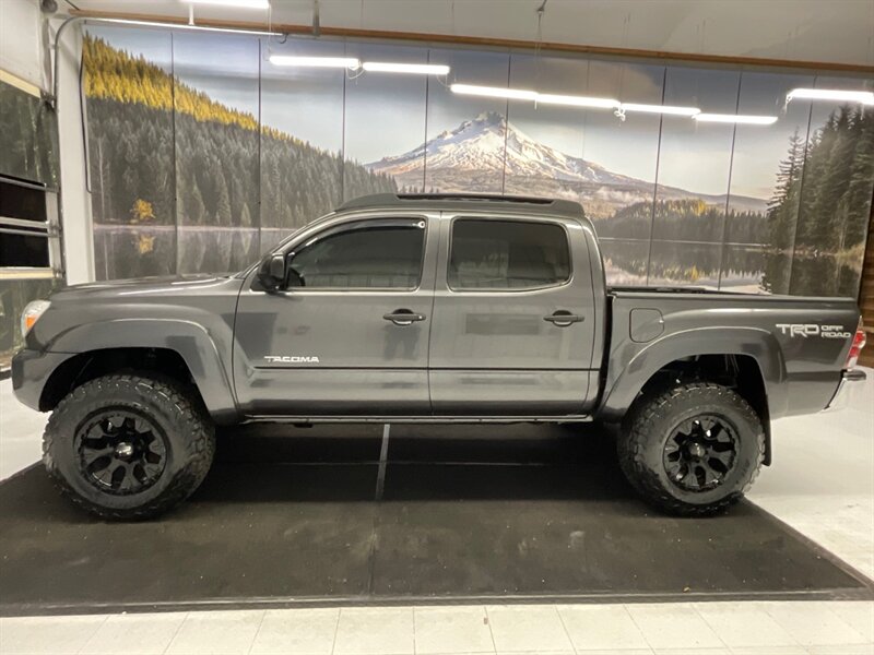 2015 Toyota Tacoma 4x4 V6 TRD OFF ROAD / LIFTED / ONLY 53,000 MILES  /LOCAL OREGON TRUCK / RUST FREE / REAR DIFF LOCKS / LIFTED w. 33 " BF GOODRICH TIRES& 17 " HELO WHEELS - Photo 3 - Gladstone, OR 97027