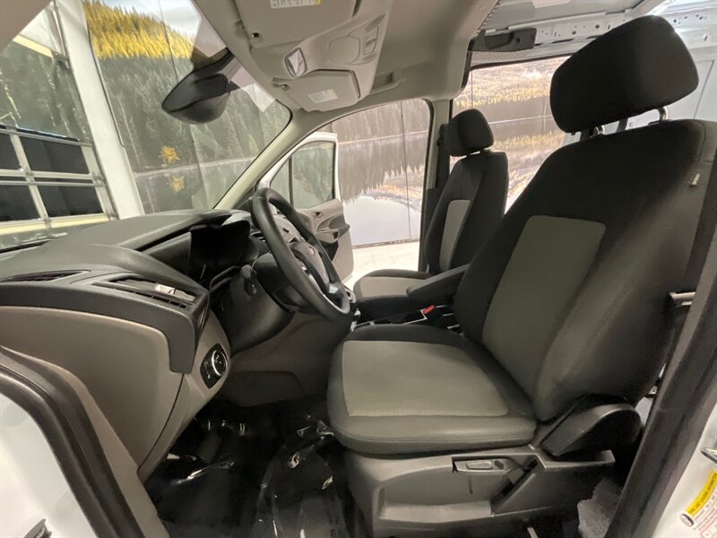 2019 Ford Transit Connect Cargo XL Minivan / 2.0L 4Cyl /1-OWNER/ 18K MILES  / Backup Camera / Excel Cond - Photo 17 - Gladstone, OR 97027