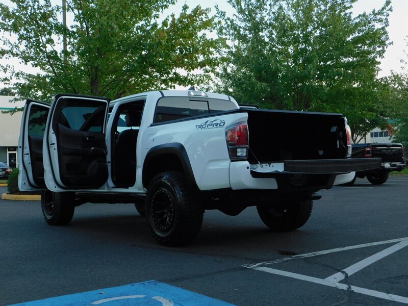 2019 Toyota Tacoma TRD PRO / 6-SPEED / 1-Owner / LIFTED / 11,000 MILE   - Photo 30 - Portland, OR 97217