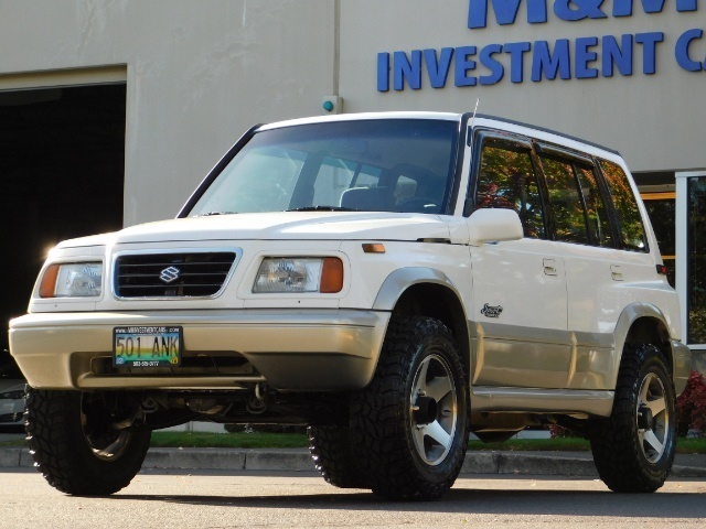 suzuki sidekick lifted