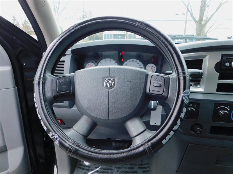 2007 Dodge Ram 1500 SLT 4dr Quad Cab 4X4 / 98Kmiles / LIFTED 35 "MUD   - Photo 35 - Portland, OR 97217