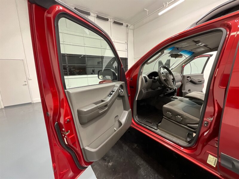 2011 Nissan Xterra S Sport Utility 4X4 / V6 / LOCAL SUV / 116K MILES  / Excel Cond - Photo 12 - Gladstone, OR 97027