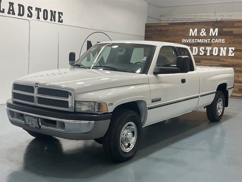 1997 Dodge Ram 2500 SLT Extended Cab / 5.9L DIESEL/12-VALVE / 5-SPEED / Long bed / RWD / ZERO RUST / 1-OWNER LOCAL / 105,000 MILES - Photo 49 - Gladstone, OR 97027