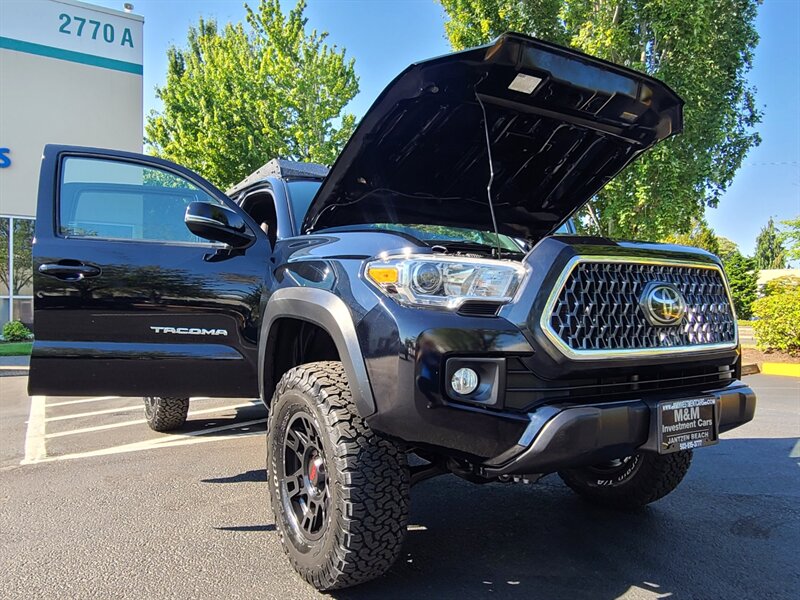 2019 Toyota Tacoma TRD Off-Road  / New TRD Wheels / New BF Goodrich KO-2 Tires / Technology Package / 1-OWNER - Photo 26 - Portland, OR 97217