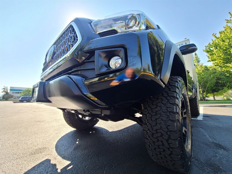 2019 Toyota Tacoma TRD Off-Road  / New TRD Wheels / New BF Goodrich KO-2 Tires / Technology Package / 1-OWNER - Photo 10 - Portland, OR 97217