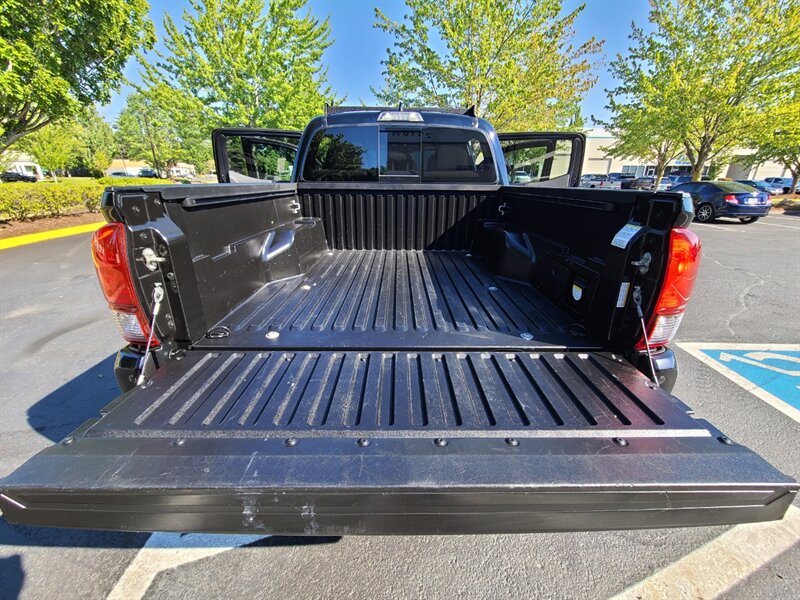 2019 Toyota Tacoma TRD Off-Road 4X4 / E-LOCKER /CRAWL CONTROL/ LIFTED ...