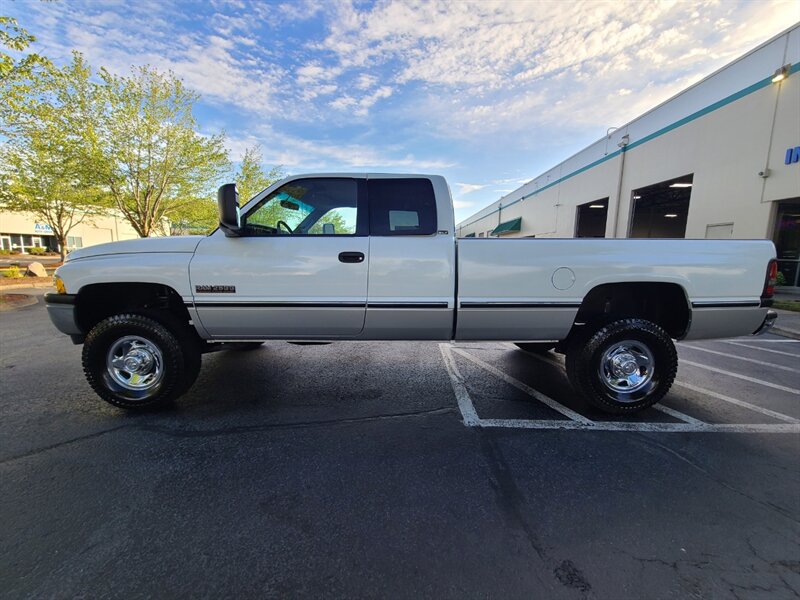 1997 Dodge Ram 2500 4X4 / 12-valve / 5.9L Diesel / Long Bed / 115K MLS  / Service Records / Oregon Truck-NO RUST / 2-OWNERS / Very Low Miles / RARE !! - Photo 3 - Portland, OR 97217